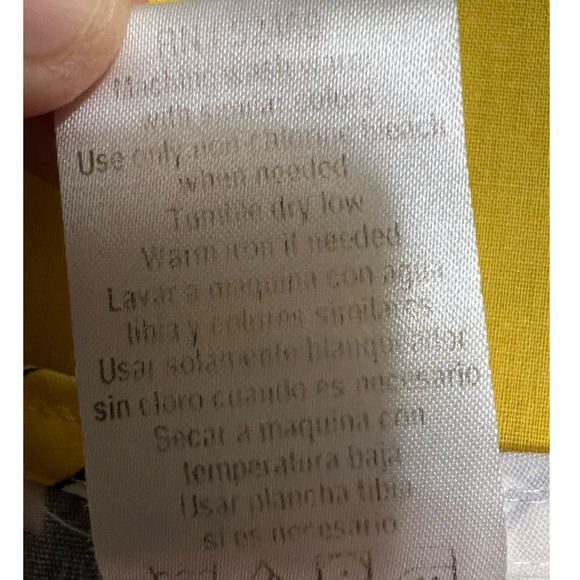 Disney Micky and Minnie Scrub Top, Size M - Picture 5 of 7